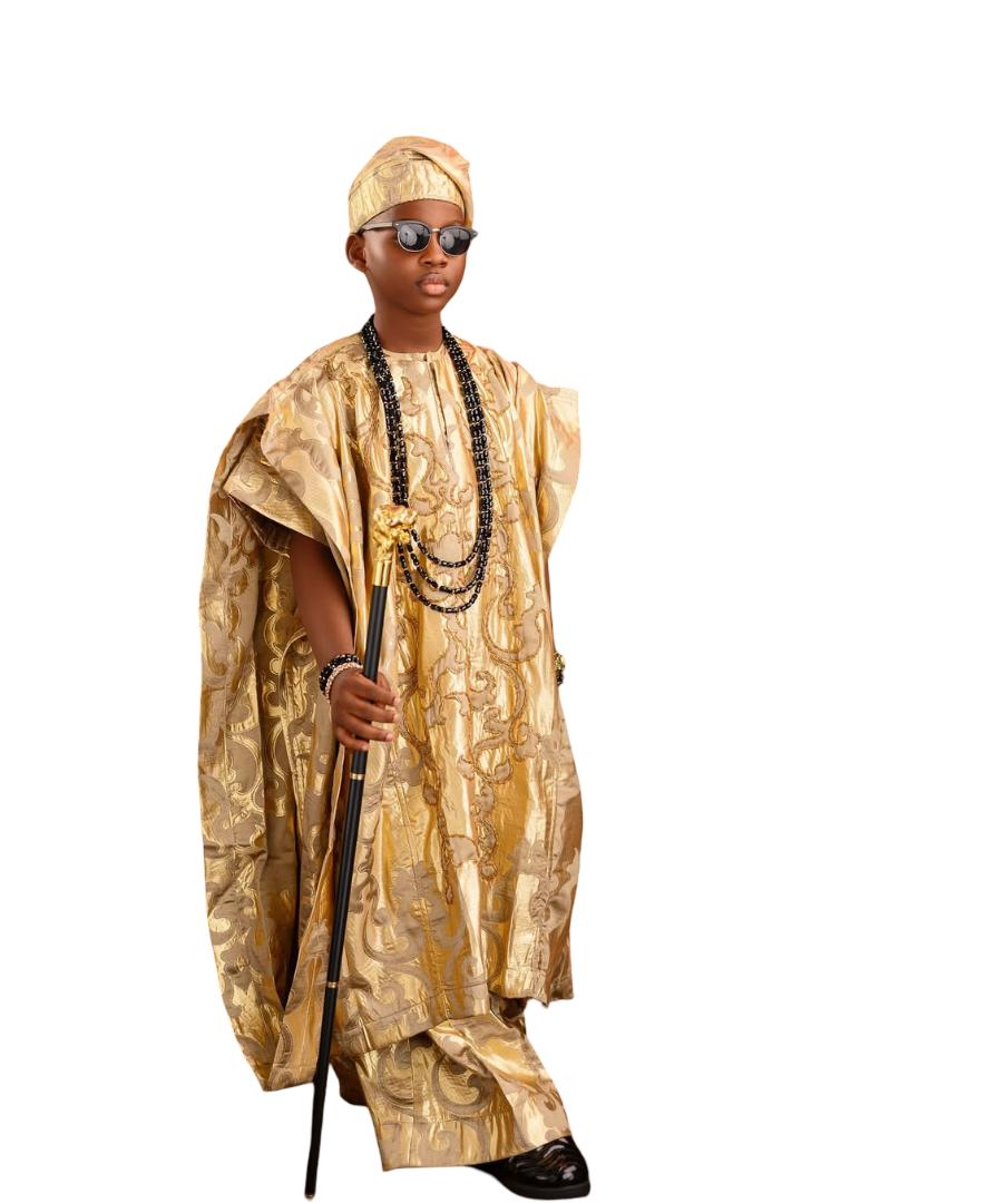 Agbada, Boys Suit, Boys Clothing, African Boys Attire, African Boys Dress. Agbada for Kids. African Kids Traditional Wear. Agbada for Baby Boys, Birthday Outfit, Asoebi for Baby Boys. Party Traditional Wears for Teenage Boys. Nigeria Outfit for Boys
