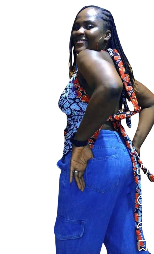 African Print Backless Crop Top: 100% Cotton Ankara Summer Top, Ankara Halter Top African Print Festival Top Fête de la Musique Outfit France Summer Top Various Prints Available