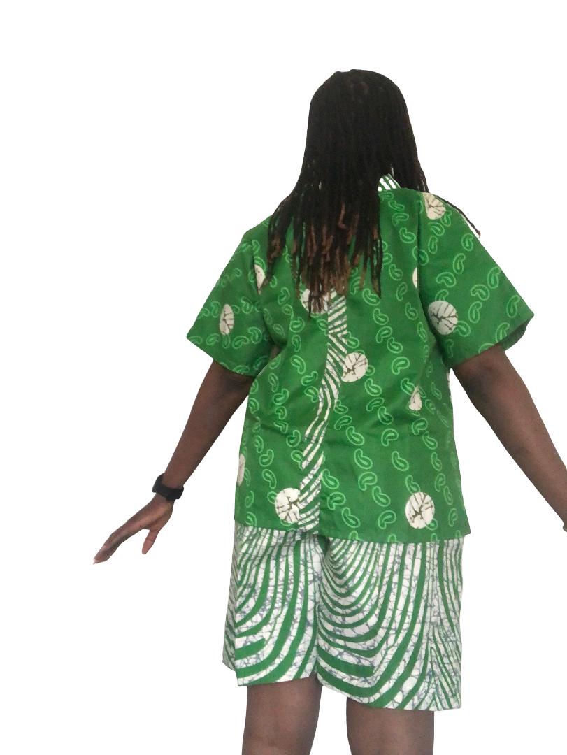African Women's Crop Top and Pants, Ankara 2 Piece Set Casual Outfits. Ankara Crop Top, Ankara Pants, 2 Piece Party Outfit, Shorts, Ankara Trouser, Gift for Her, African Print Pants, Ankara Crop Top and Pants, Ankara Knee Length Pants and Crop Top