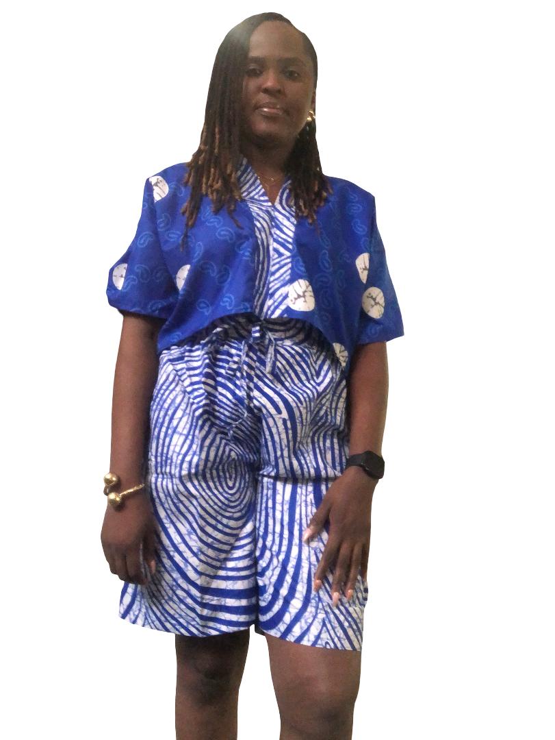 African Women's Crop Top and Pants, Ankara 2 Piece Set Casual Outfits. Ankara Crop Top, Ankara Pants, 2 Piece Party Outfit, Shorts, Ankara Trouser, Gift for Her, African Print Pants, Ankara Crop Top and Pants, Ankara Knee Length Pants and Crop Top